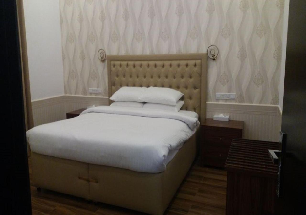 Royal 3* Umm al-Quwain